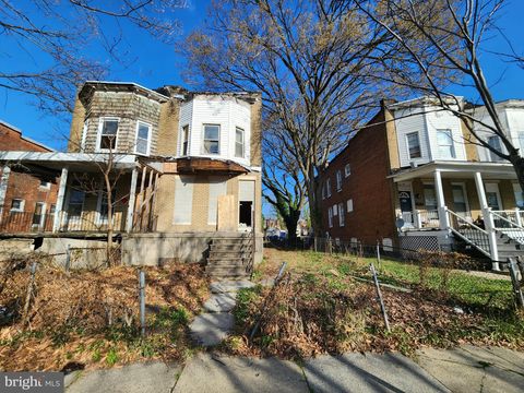 Townhouse For Sale - 3508 Spaulding Avenue<br/> BALTIMORE, MD 21215