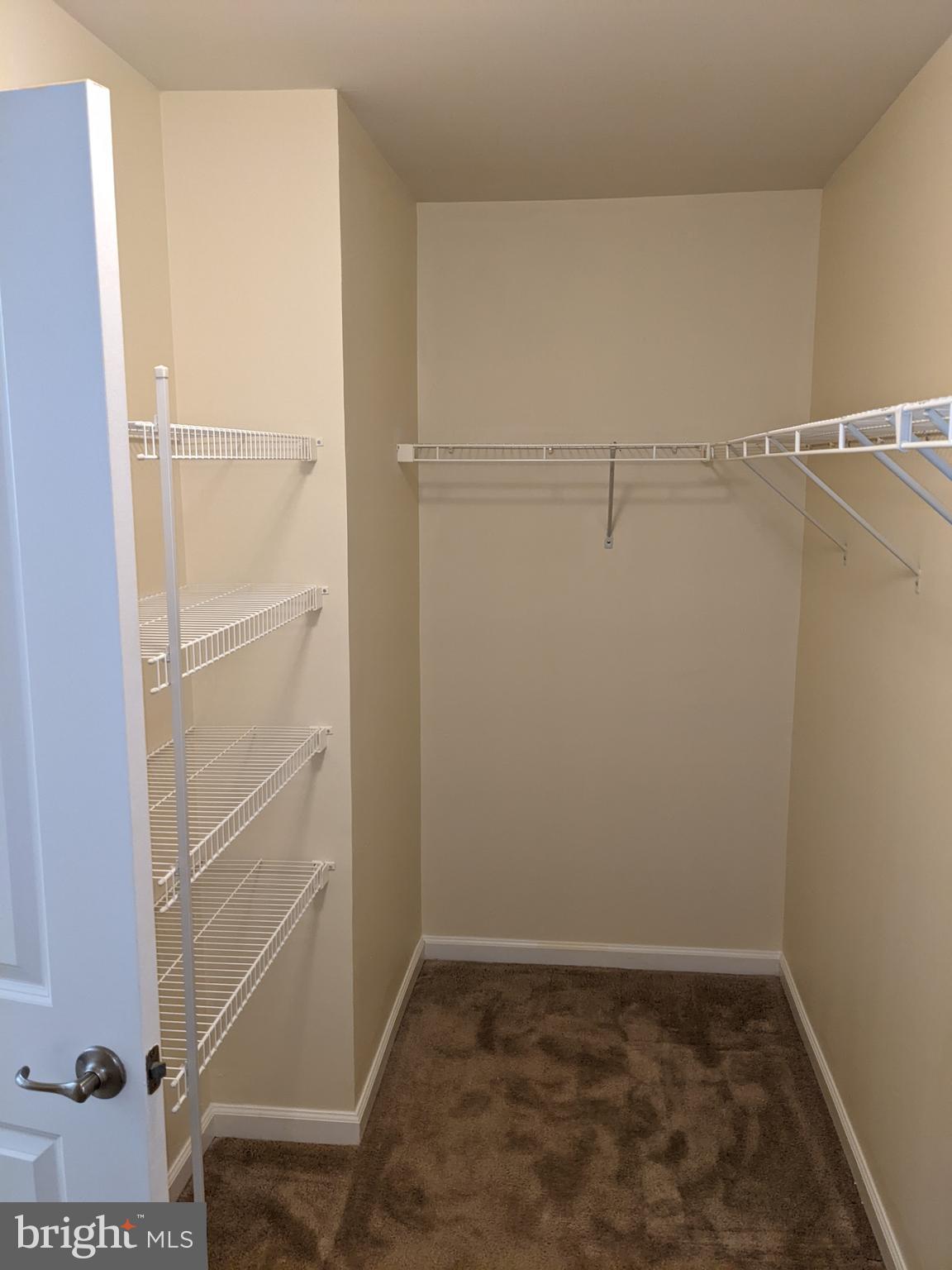 FIELDS AT ROCK GLENN - Residential Lease