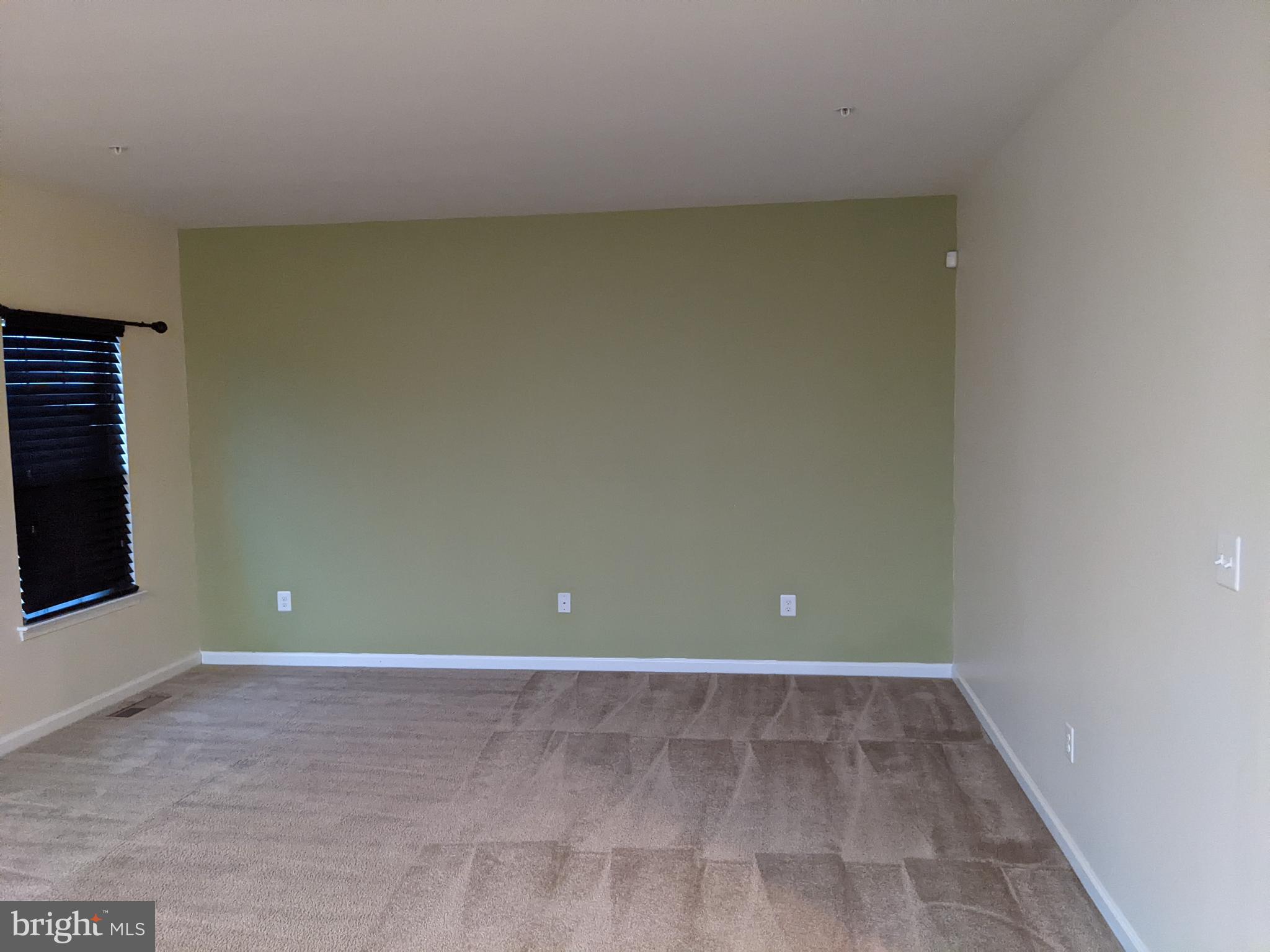 FIELDS AT ROCK GLENN - Residential Lease