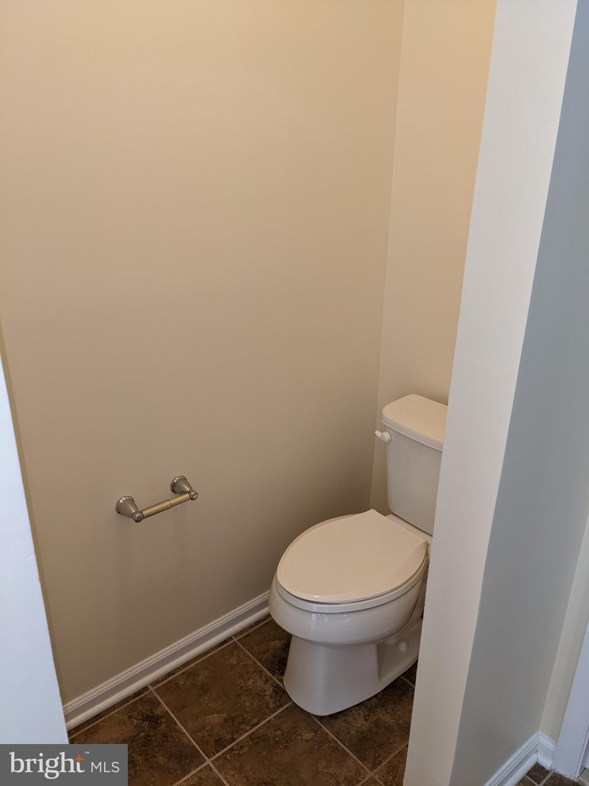 FIELDS AT ROCK GLENN - Residential Lease