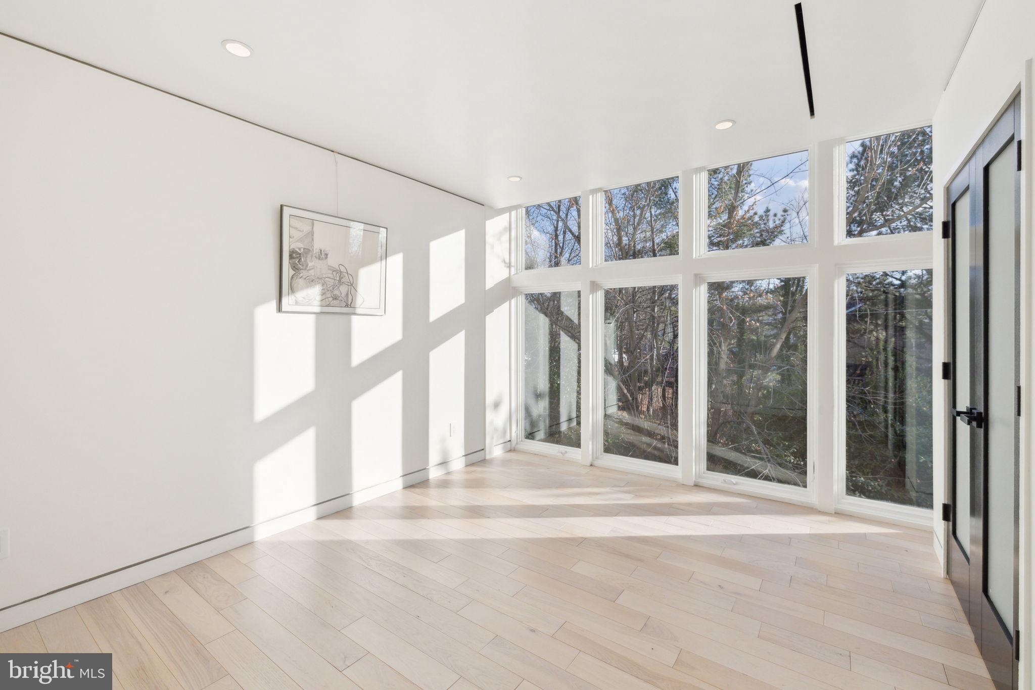 CHESTERBROOK - Residential