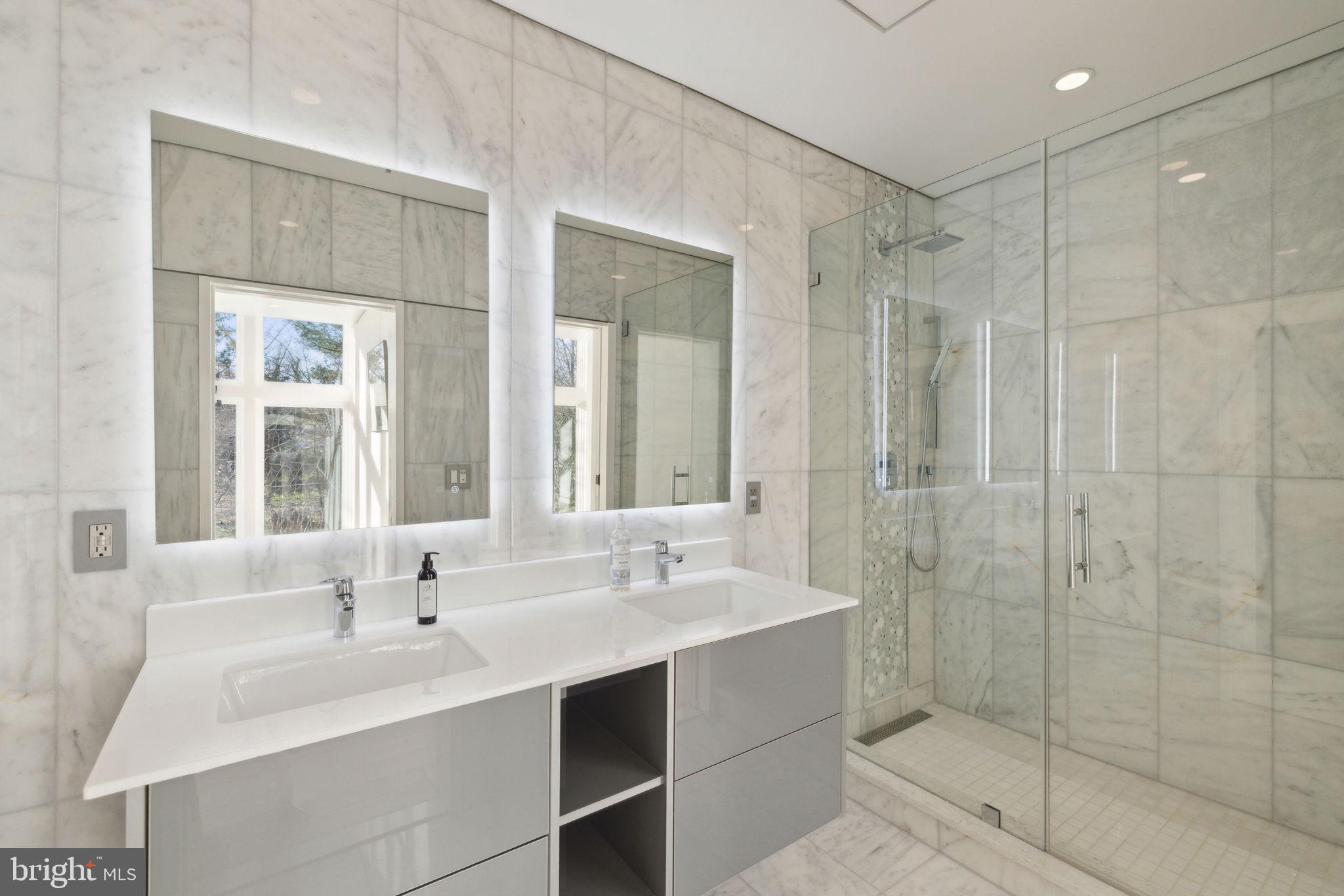 CHESTERBROOK - Residential