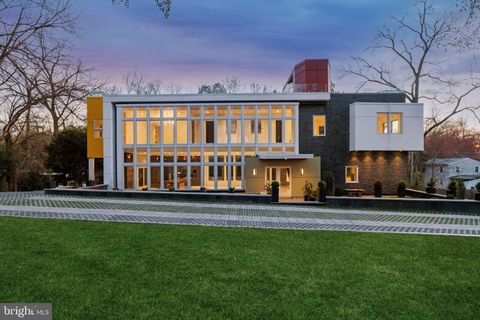 6304 OLD DOMINION DRIVE MCLEAN VA 22101