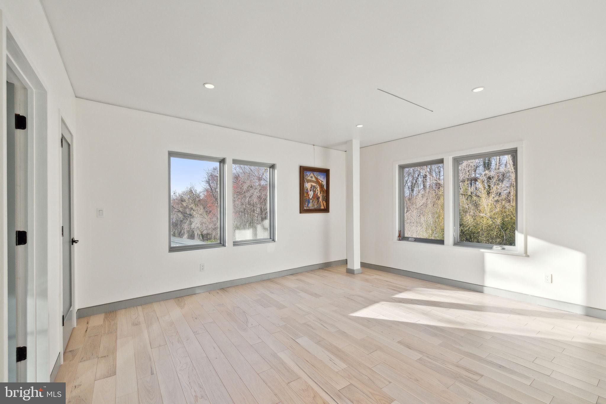 CHESTERBROOK - Residential