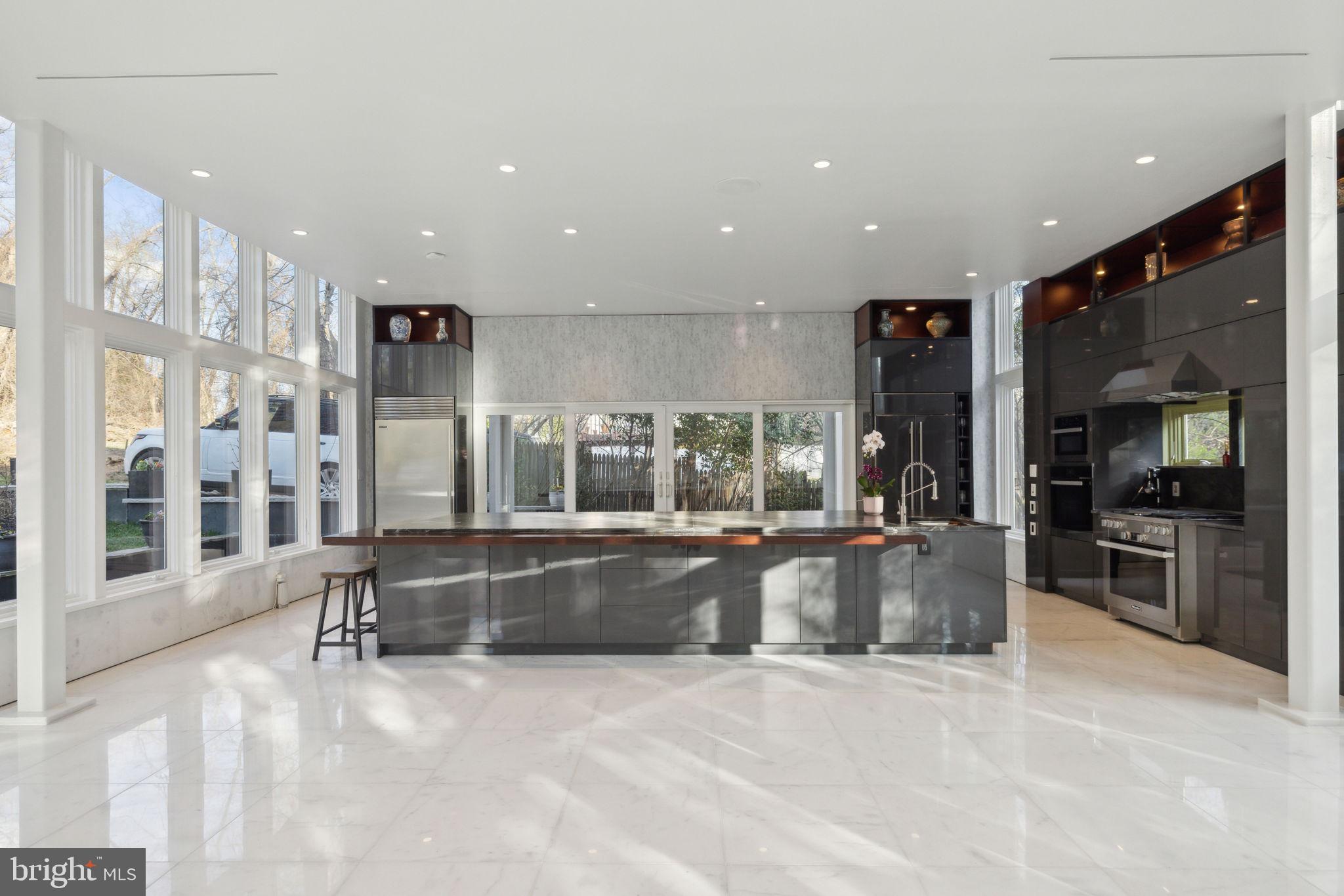 CHESTERBROOK - Residential