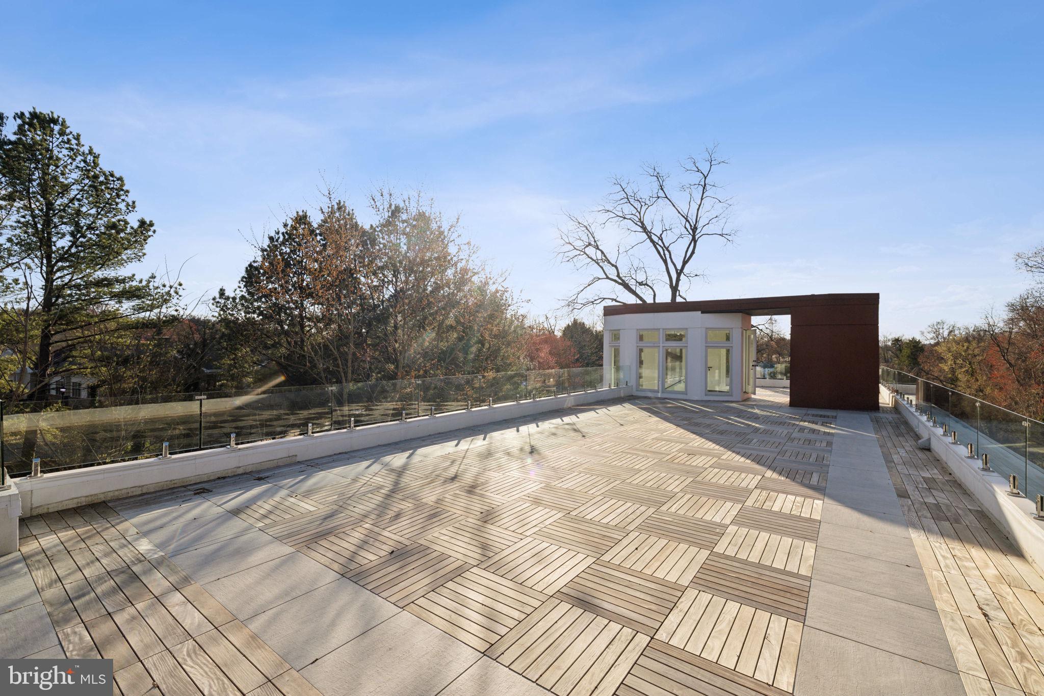 CHESTERBROOK - Residential