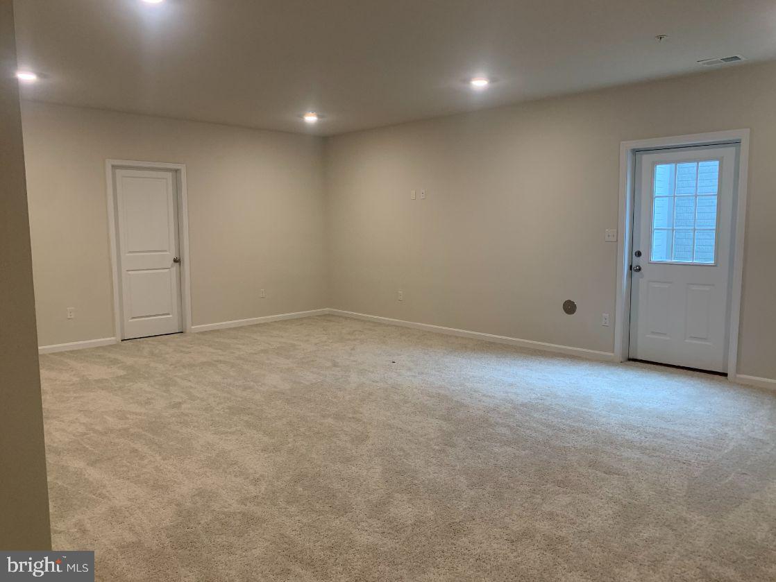 STONEGATE - Residential