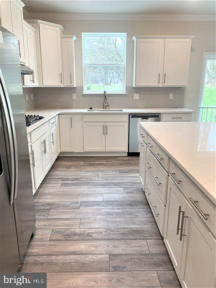 STONEGATE - Residential