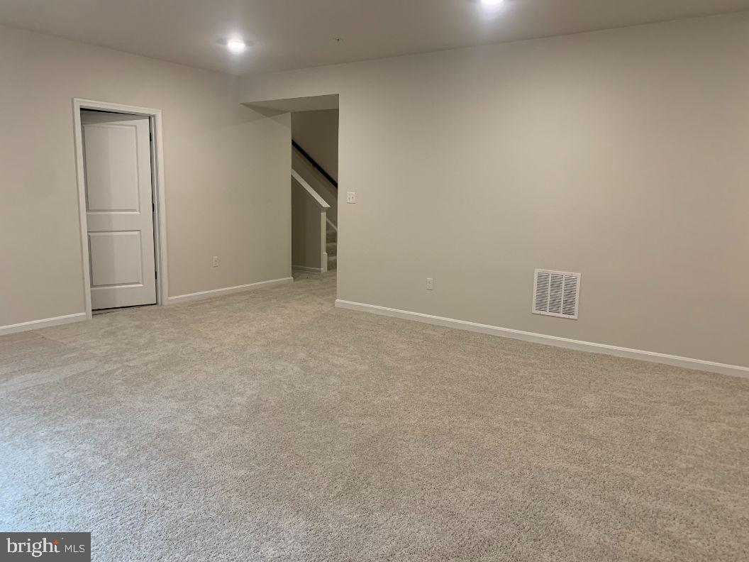 STONEGATE - Residential