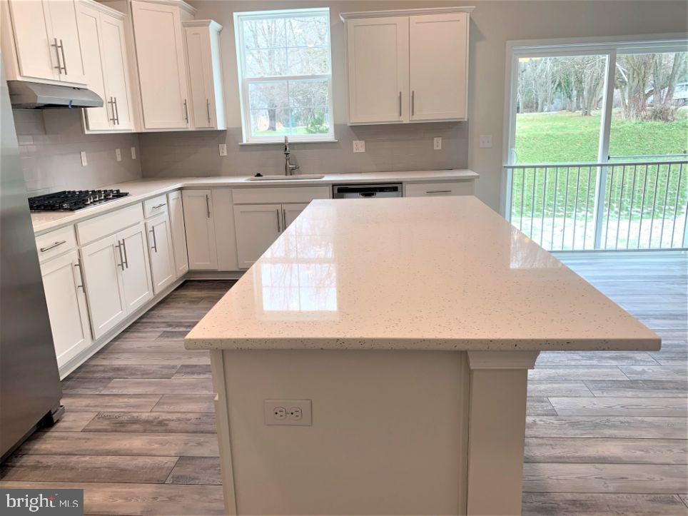 STONEGATE - Residential