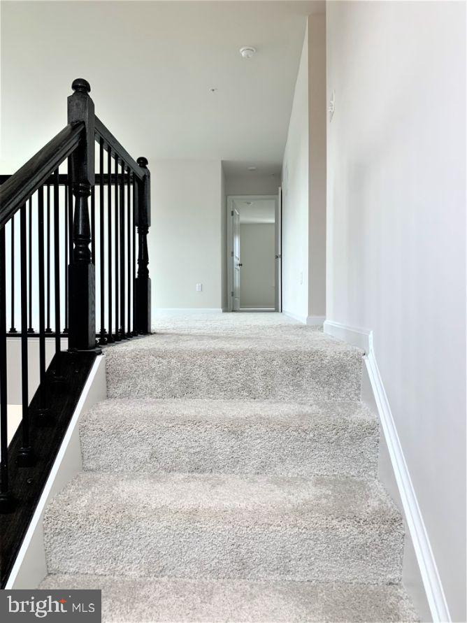 STONEGATE - Residential