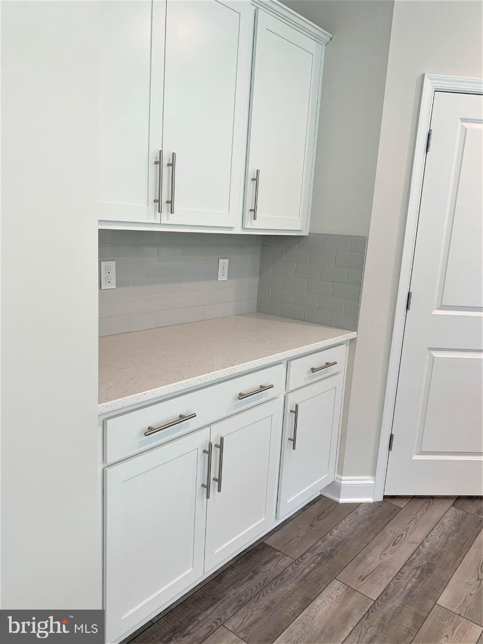 STONEGATE - Residential