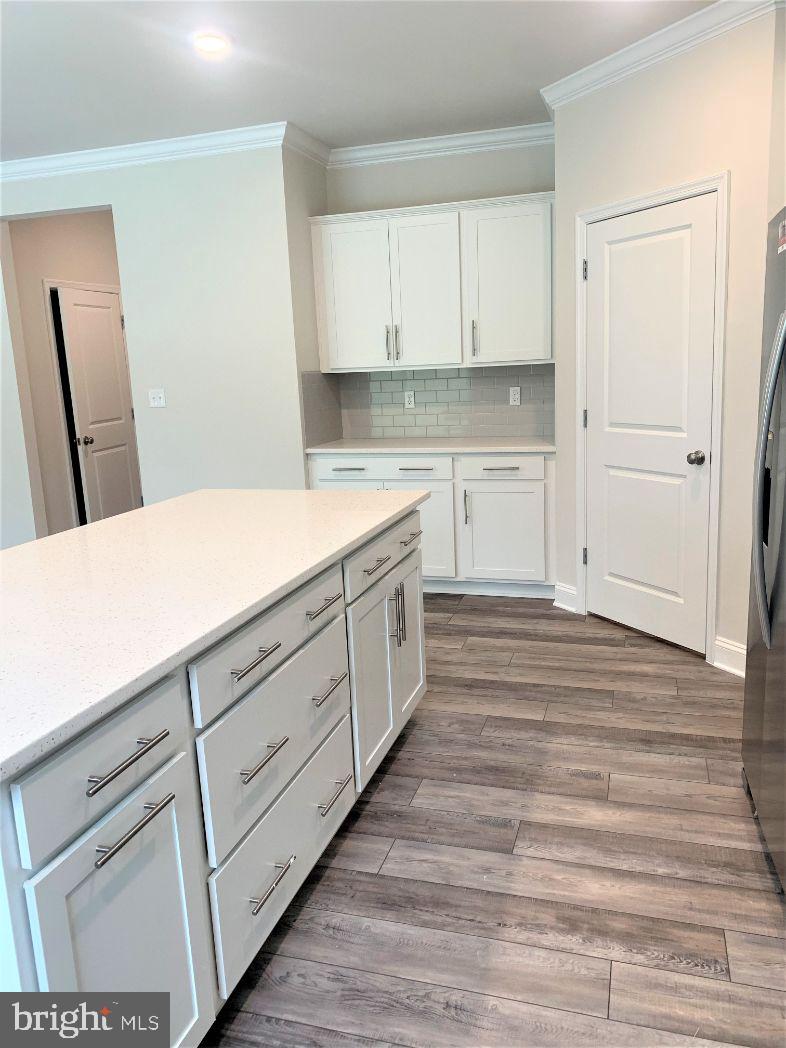 STONEGATE - Residential