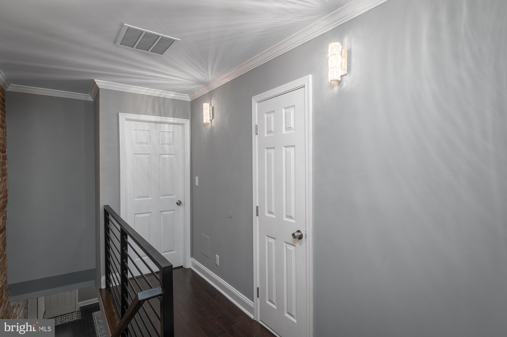 BROADWAY EAST - Residential