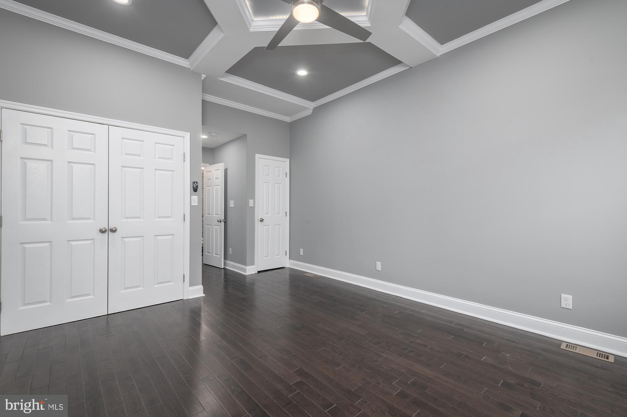 BROADWAY EAST - Residential