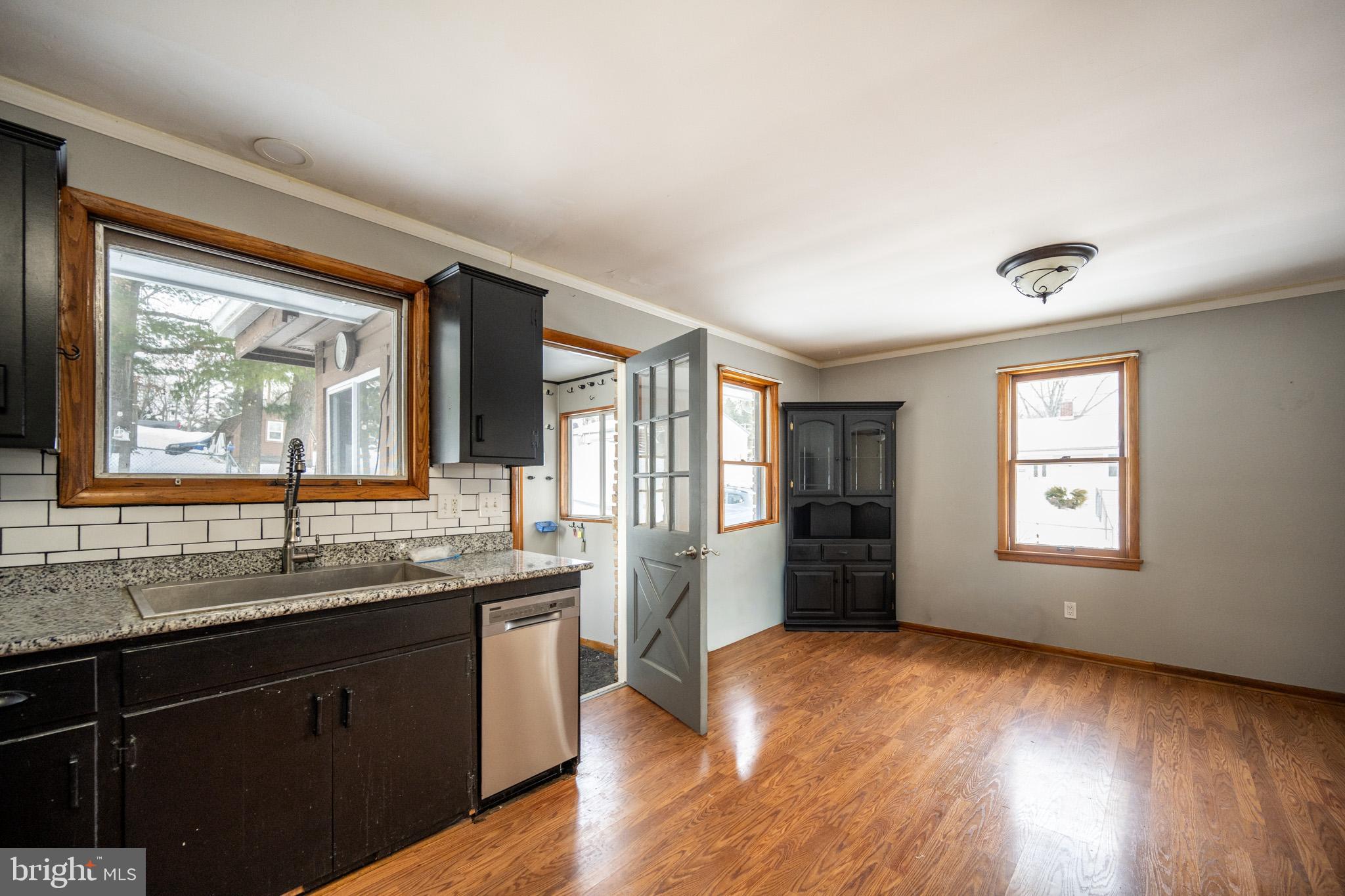 MT LAKE PARK - Residential