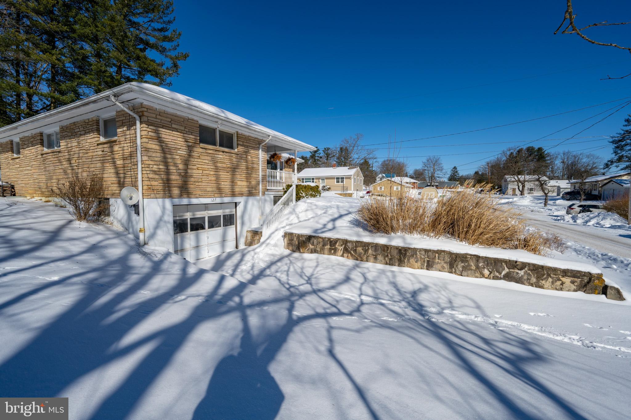 MT LAKE PARK - Residential