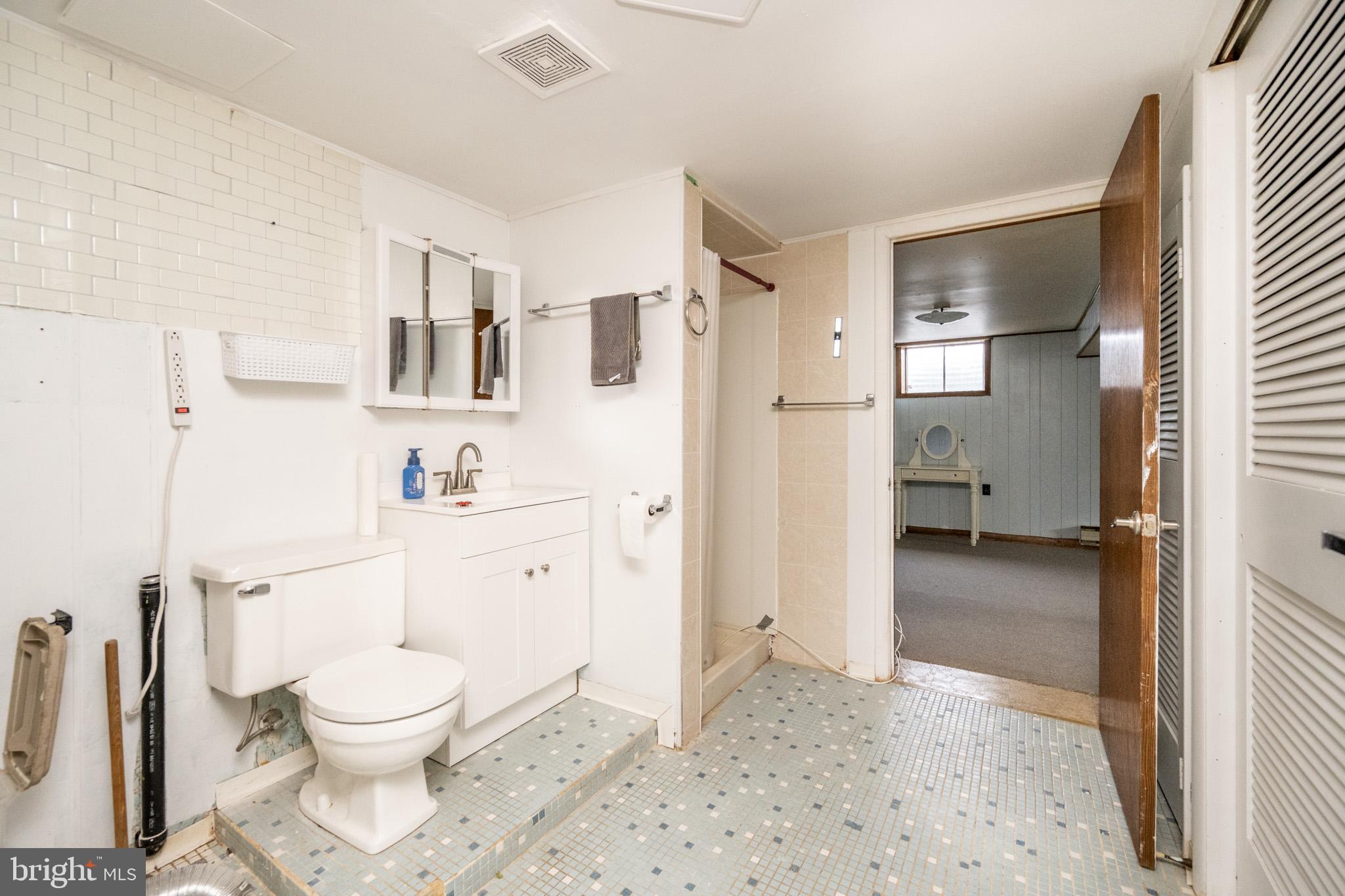 MT LAKE PARK - Residential