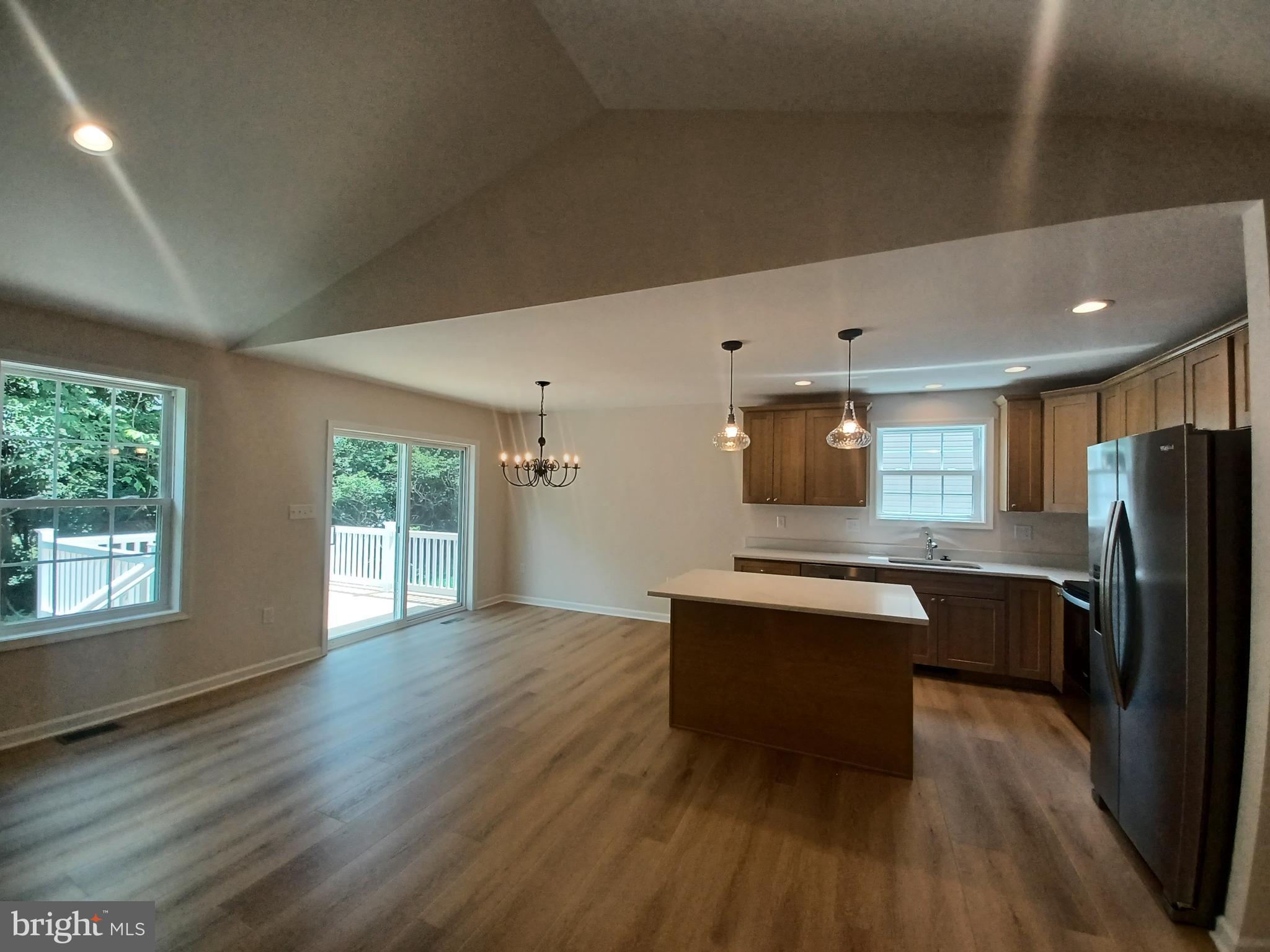 PRENTISS POINT - Residential