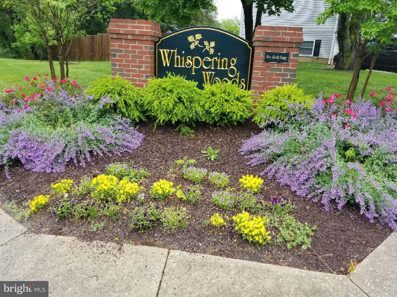 WHISPERING WOODS - Residential