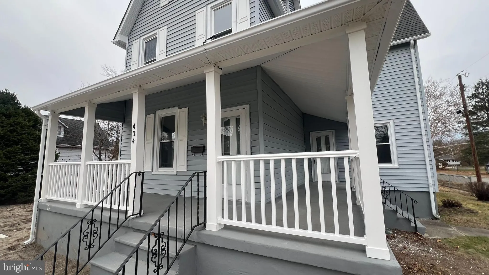 Lindenwold, New Jersey 08021, United States, 4 Bedrooms Bedrooms, ,2 BathroomsBathrooms,Residential,Active,252306