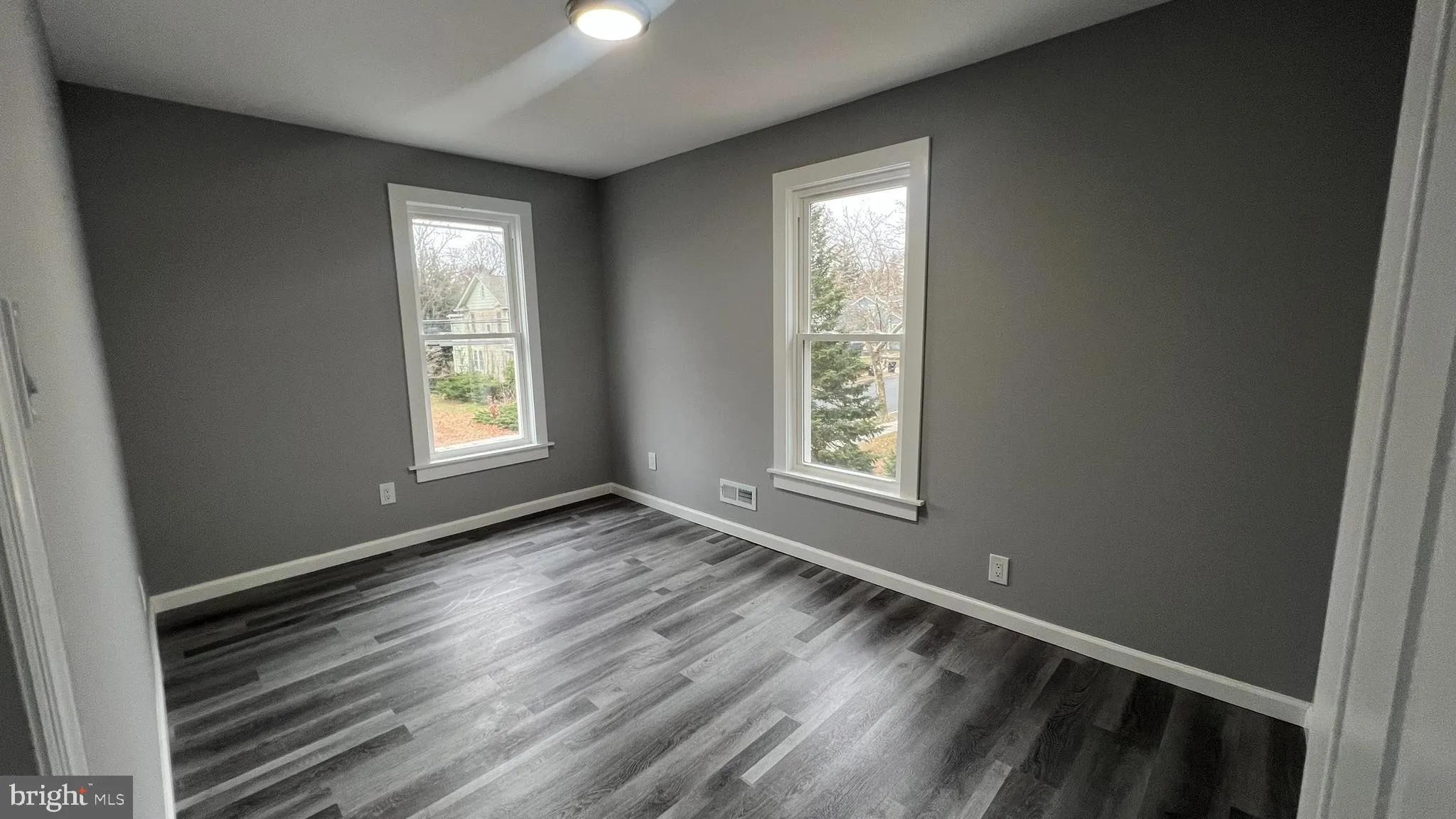 Lindenwold, New Jersey 08021, United States, 4 Bedrooms Bedrooms, ,2 BathroomsBathrooms,Residential,Active,252306