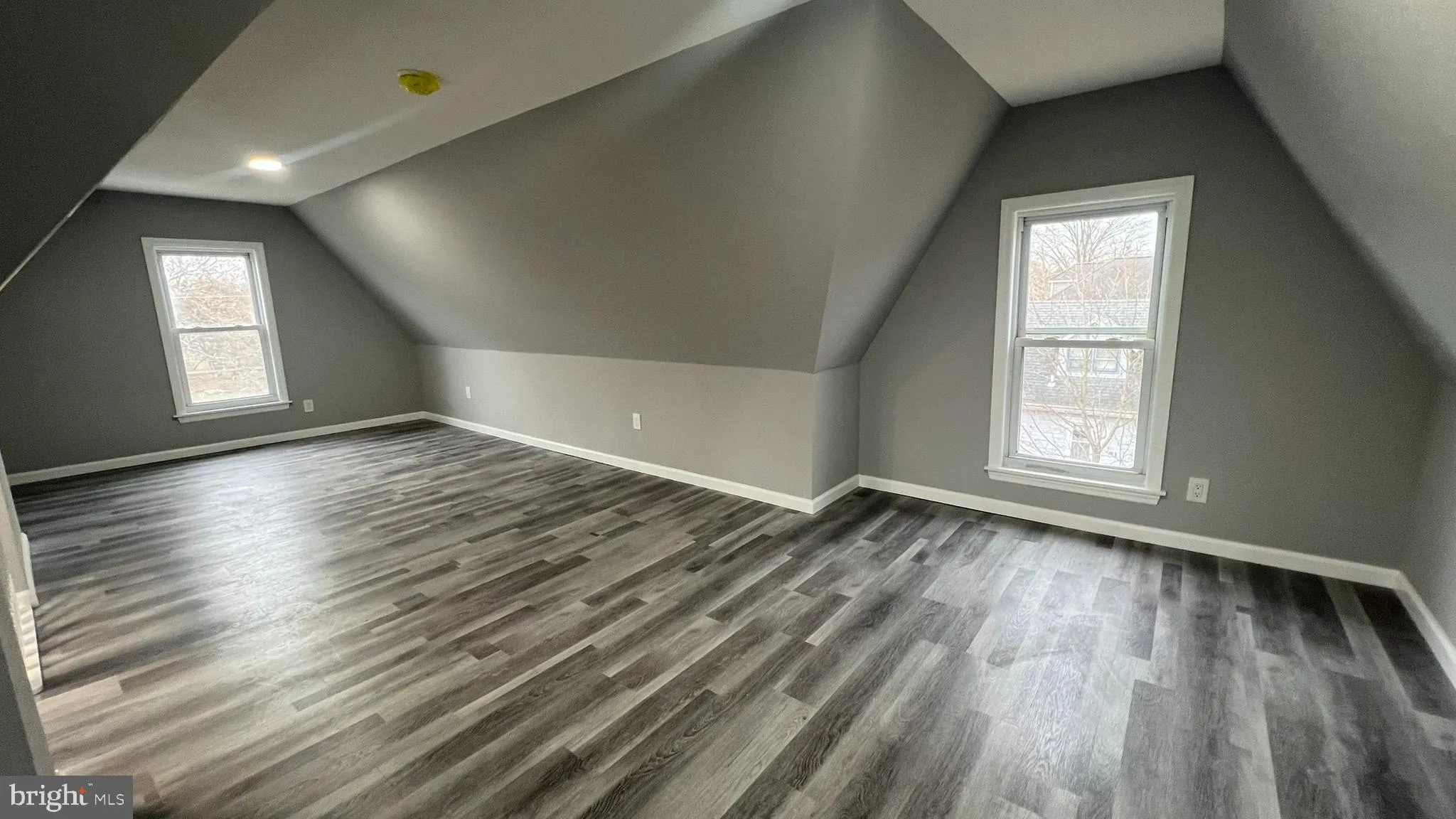 Lindenwold, New Jersey 08021, United States, 4 Bedrooms Bedrooms, ,2 BathroomsBathrooms,Residential,Active,252306