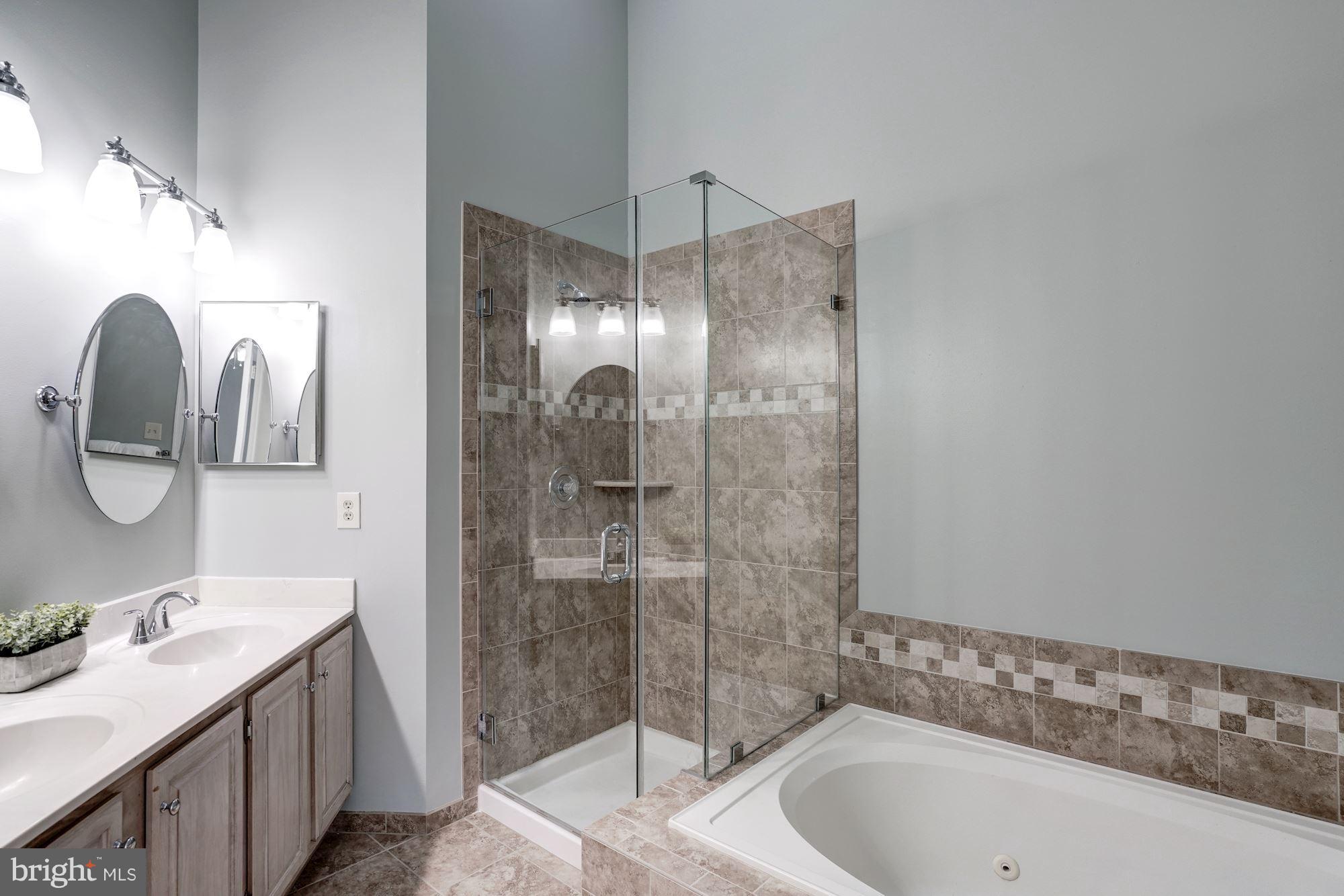 LIFESTYLE AT SULLY STATION - Residential