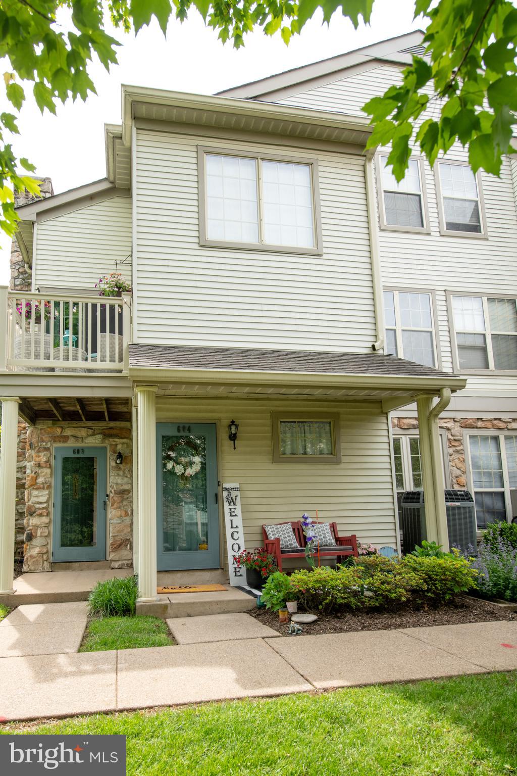 Please have Highest & Best offer in by 7 PM on 6/8/2025!
Don’t miss your opportunity to own this beautifully designed unit tucked away in the highly sought-after Remington Oaks community. Natural light floods the spacious interior, which features thoughtful design elements throughout—including a dramatic two-story living room with a stunning stone fireplace as the focal point. The open-concept layout seamlessly connects the living area to the dining space and the updated kitchen, complete with a breakfast bar for casual dining. Step outside through your new sliding doors onto your own private, peaceful deck—perfect for relaxing or entertaining. The primary suite offers a walk-in closet and a large en-suite bath, while a second generously sized bedroom, a full bath, and convenient laundry room are located on the main floor. Upstairs is a sunlit loft that overlooks the main living area and provides flexible space ideal for a home office, guest area, or creative studio. Located just minutes from shopping, dining, and major transportation routes, this home combines comfort, style, and convenience in one exceptional package.
