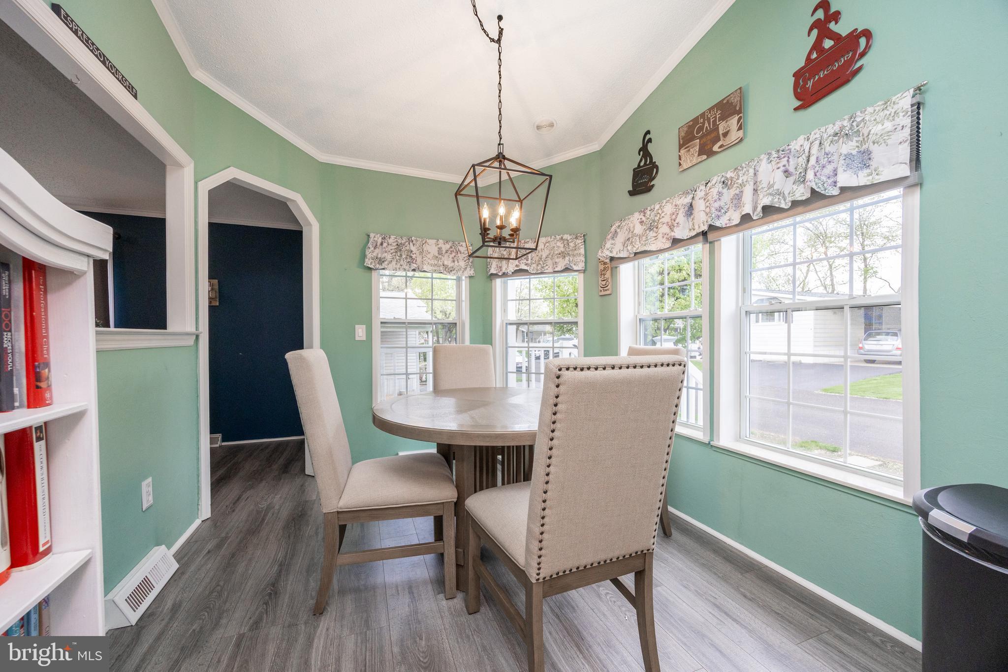 LITTLE FARM ESTATES - Residential
