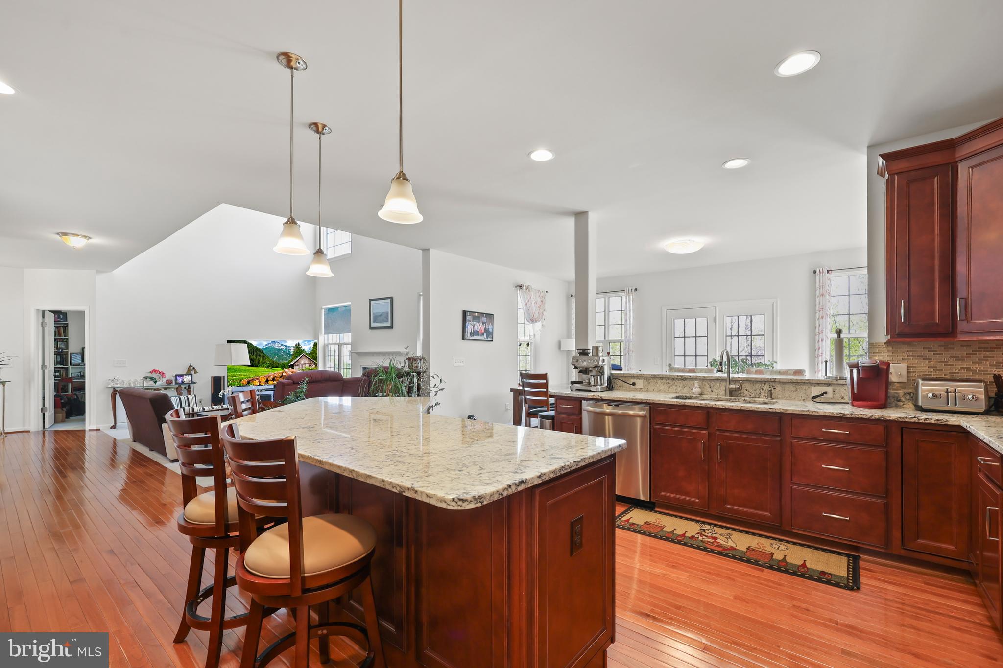 LEELAND STATION - Residential