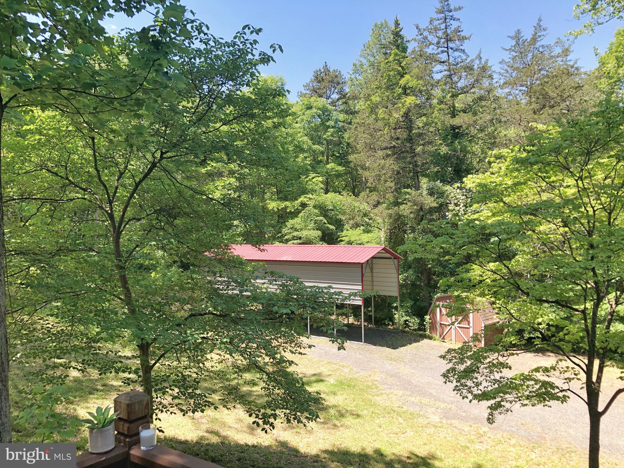 RUNNEYMEDE - Residential