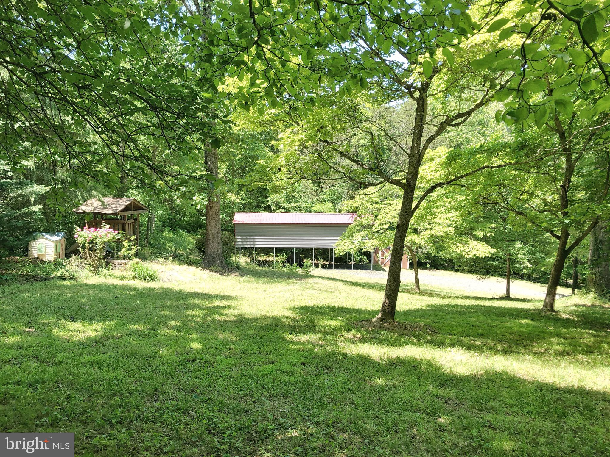 RUNNEYMEDE - Residential