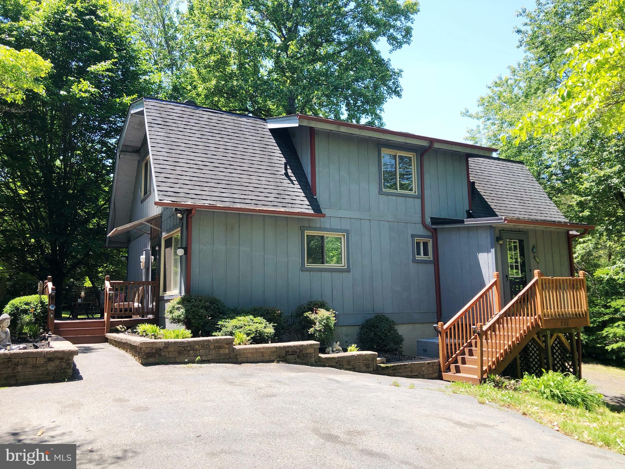 RUNNEYMEDE - Residential