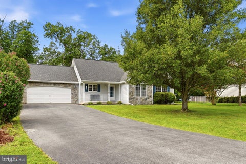 Homes For Sale - 284 Nottingham Boulevard<br/> Berkeley County, MARTINSBURG, WV 25405