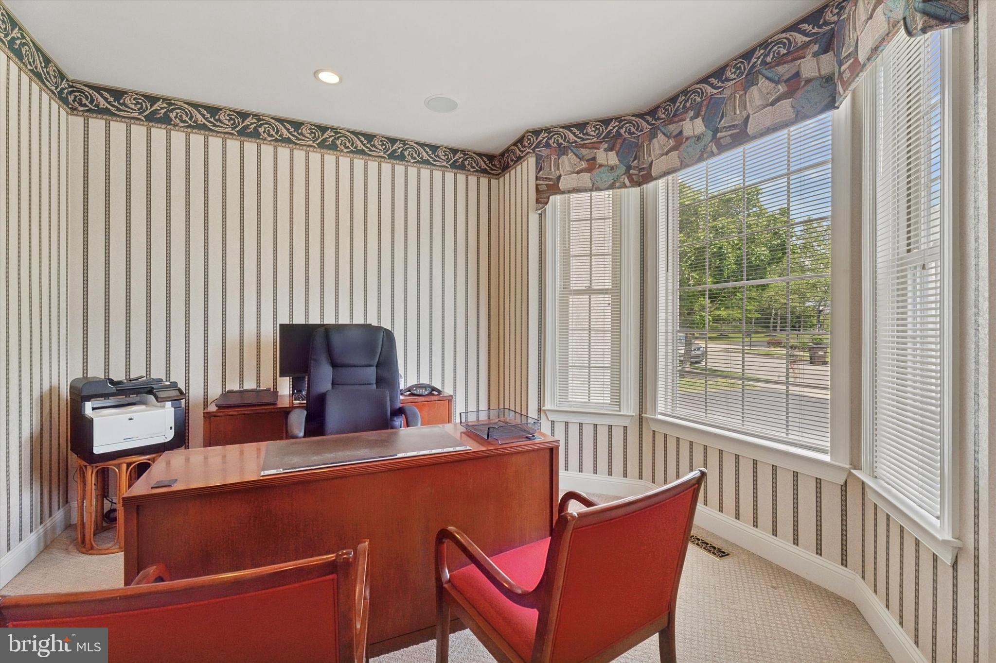 SUNNYBROOK - Residential