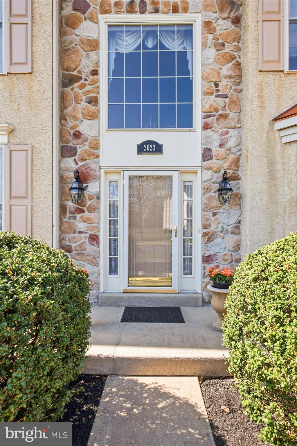 SUNNYBROOK - Residential