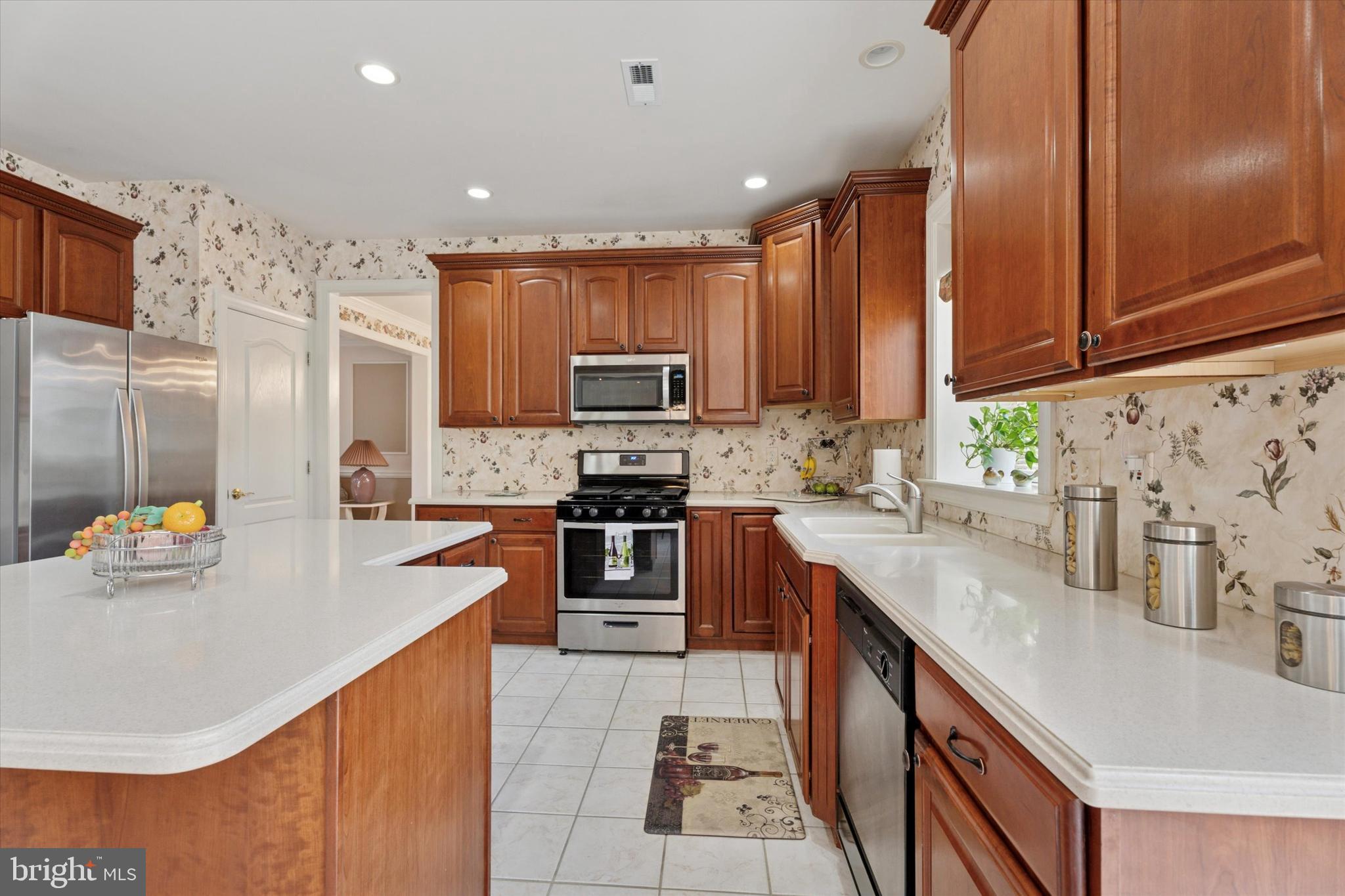 SUNNYBROOK - Residential