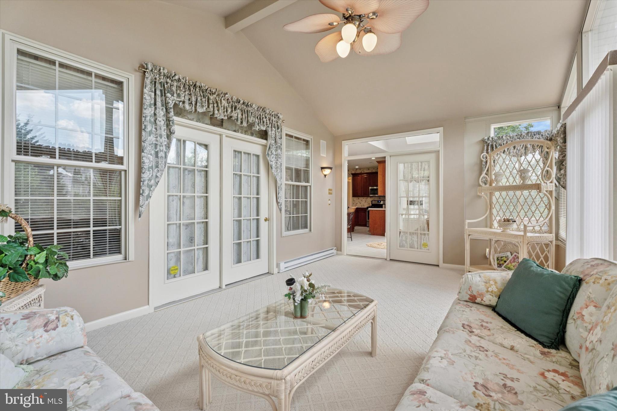 SUNNYBROOK - Residential