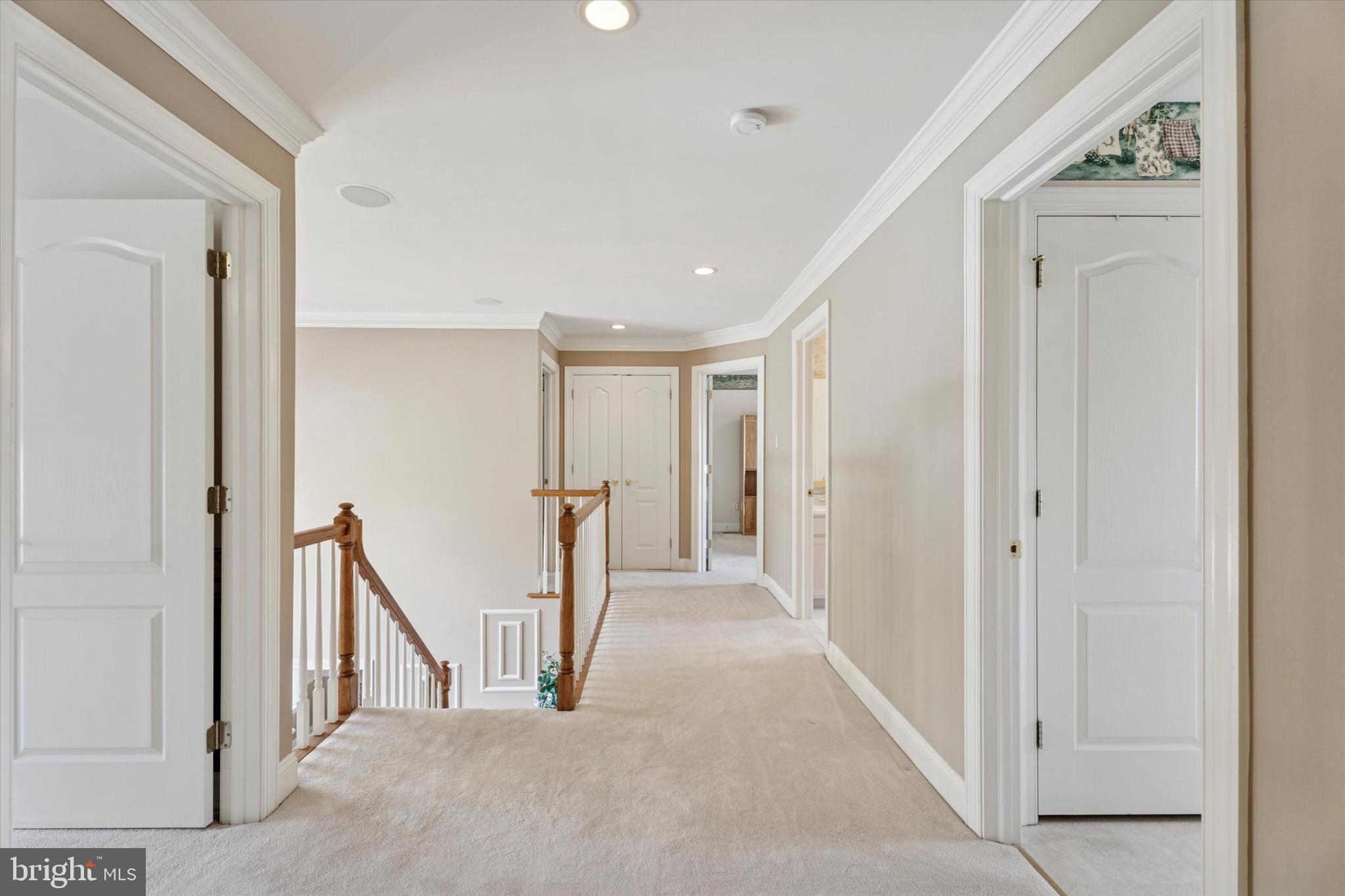 SUNNYBROOK - Residential