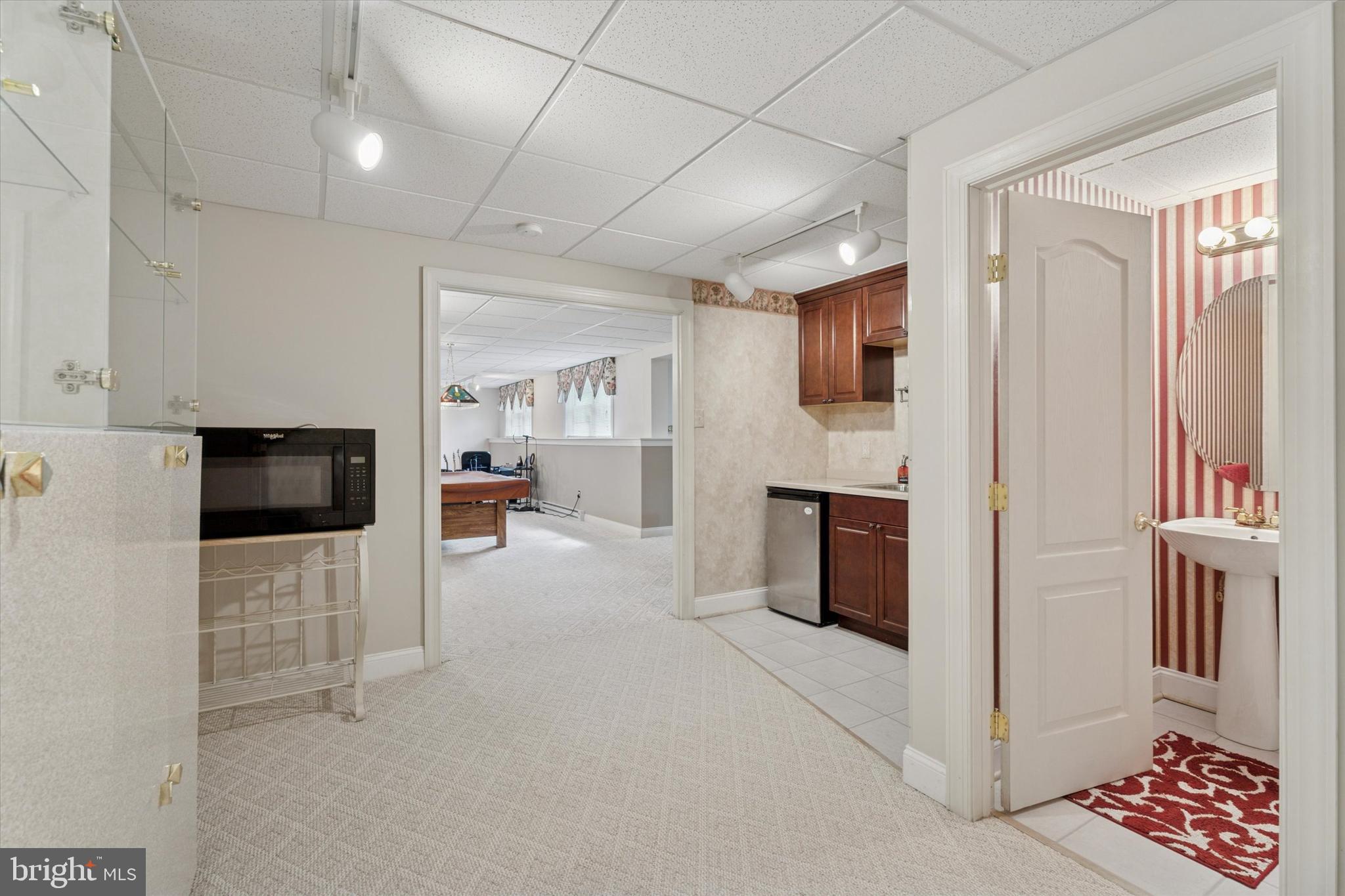 SUNNYBROOK - Residential