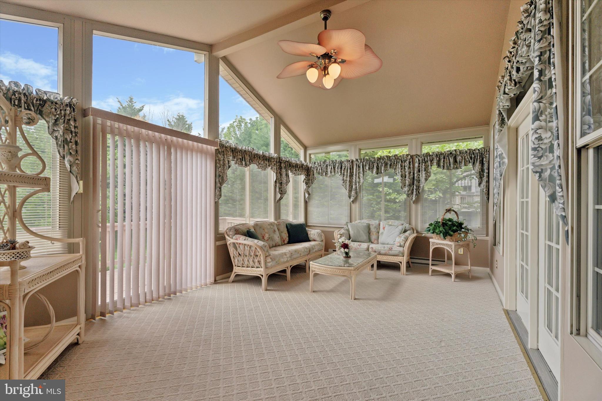 SUNNYBROOK - Residential