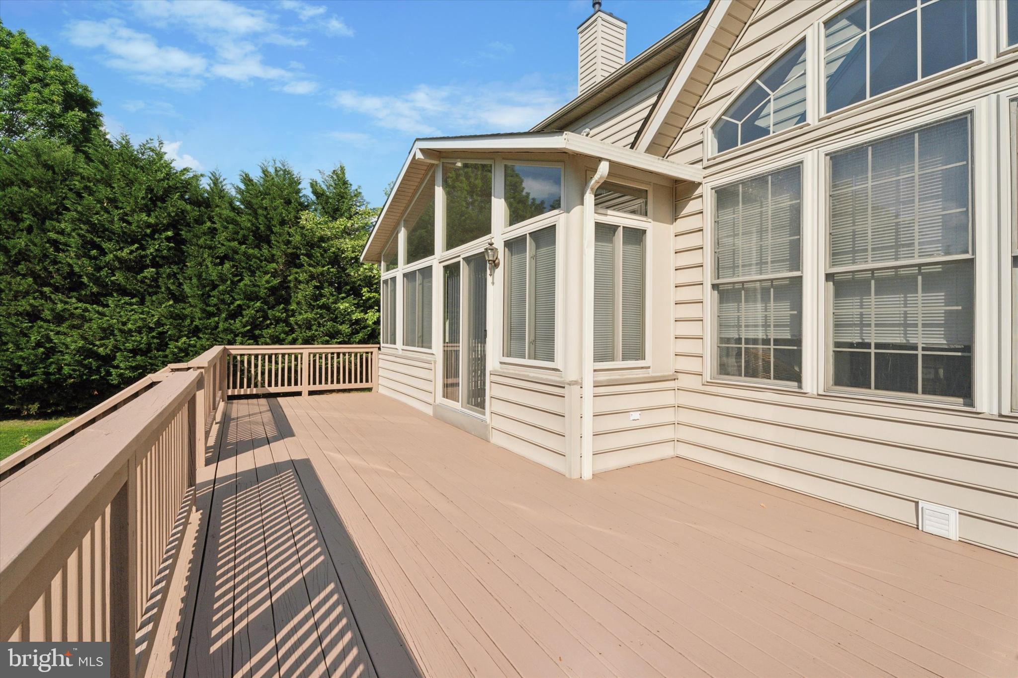 SUNNYBROOK - Residential