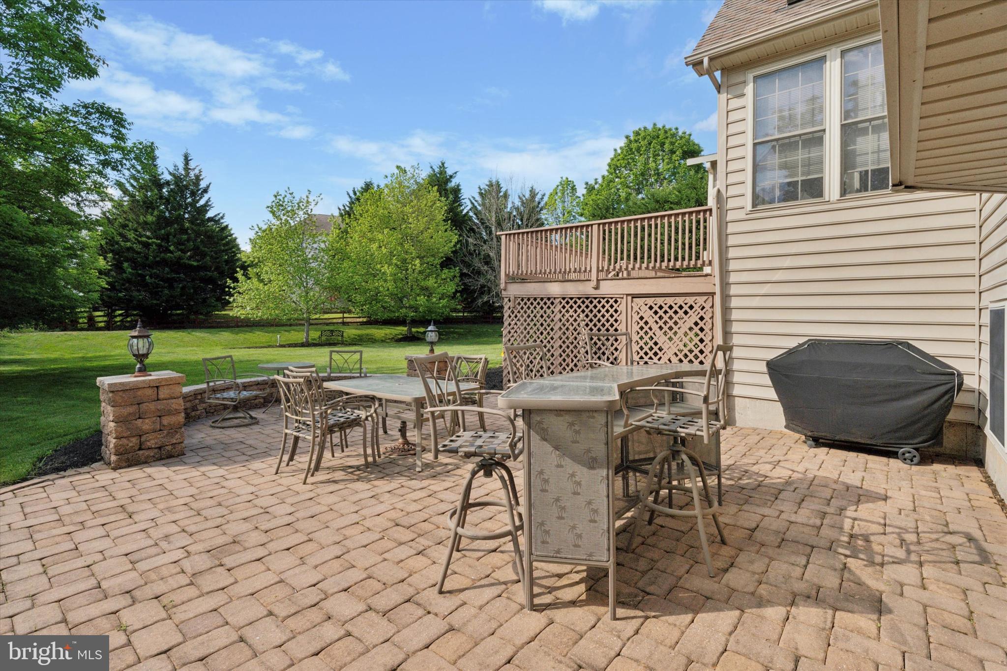 SUNNYBROOK - Residential