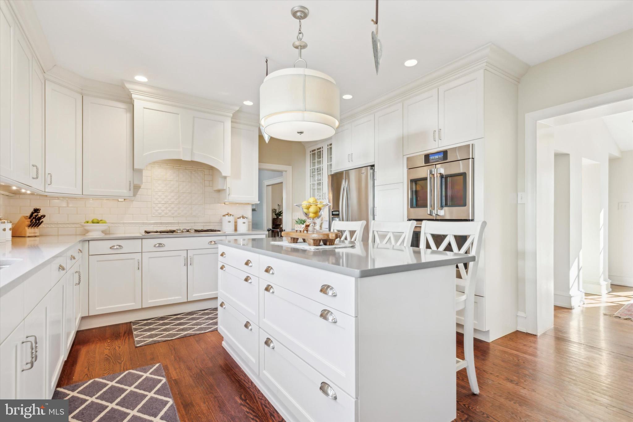 BRYN MAWR - Residential