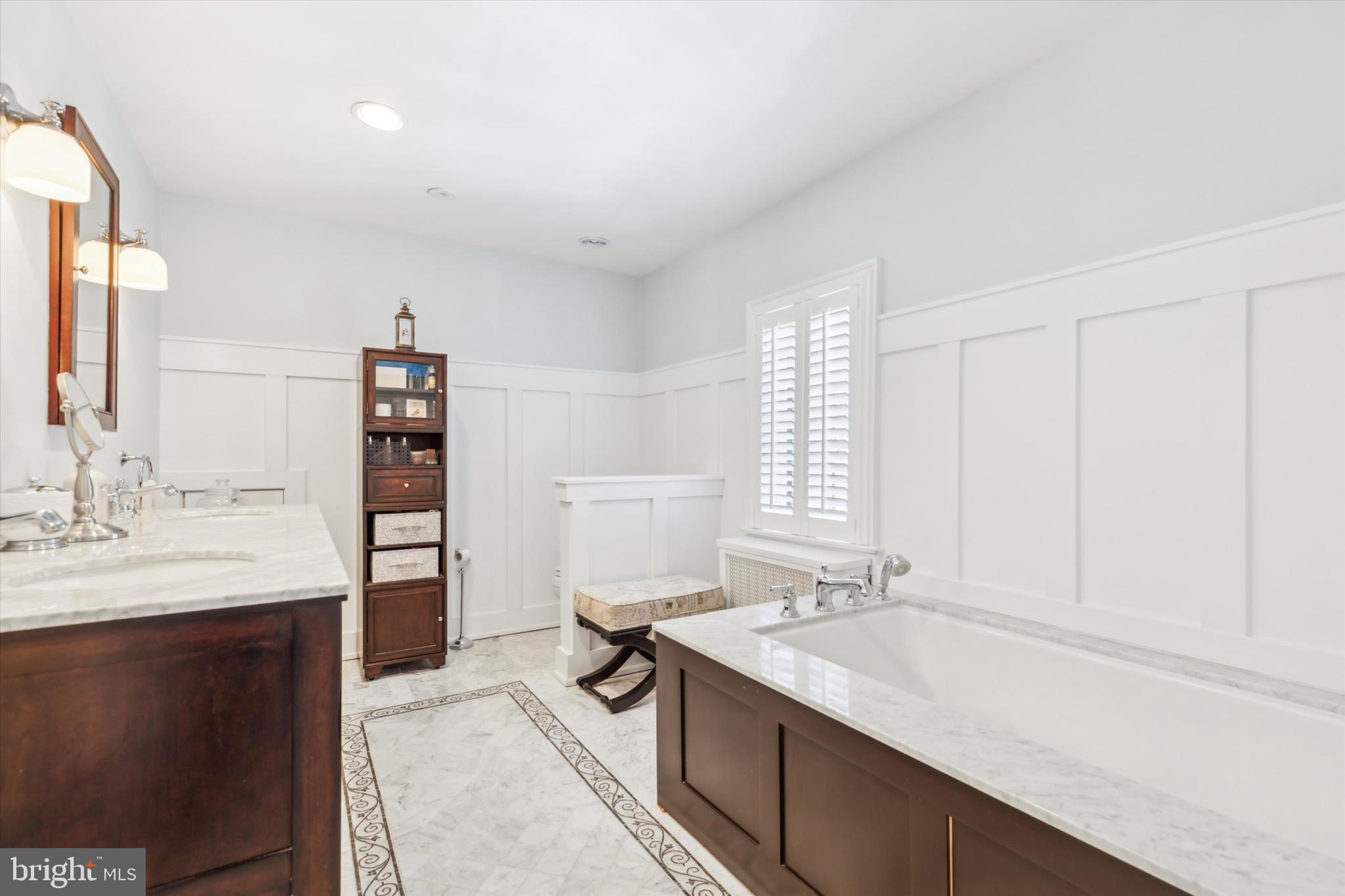 BRYN MAWR - Residential