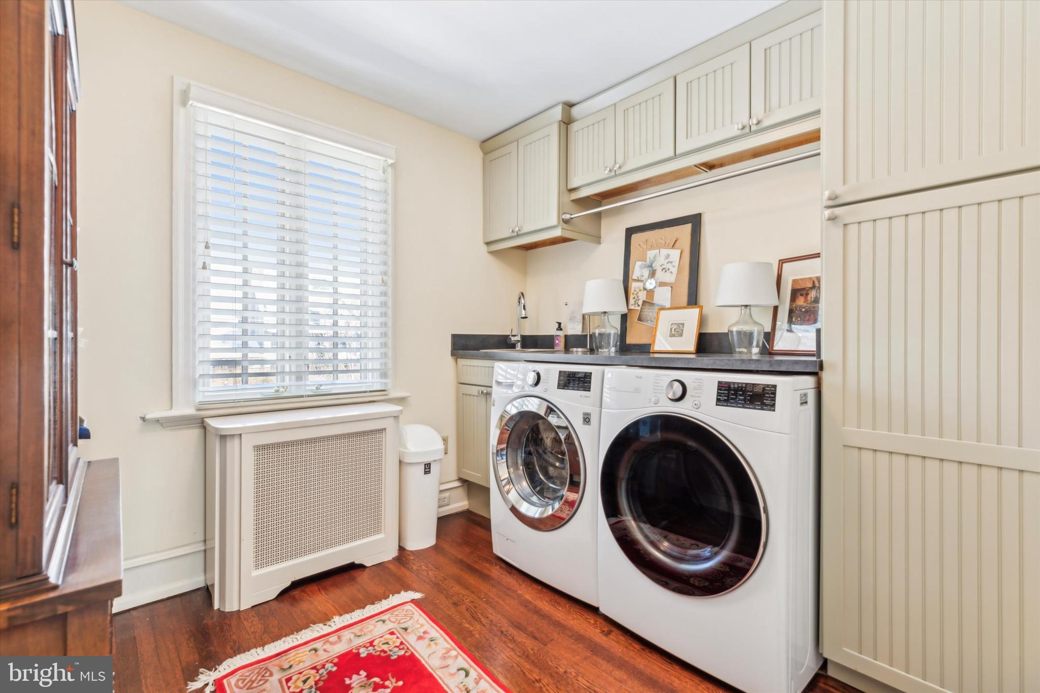 BRYN MAWR - Residential