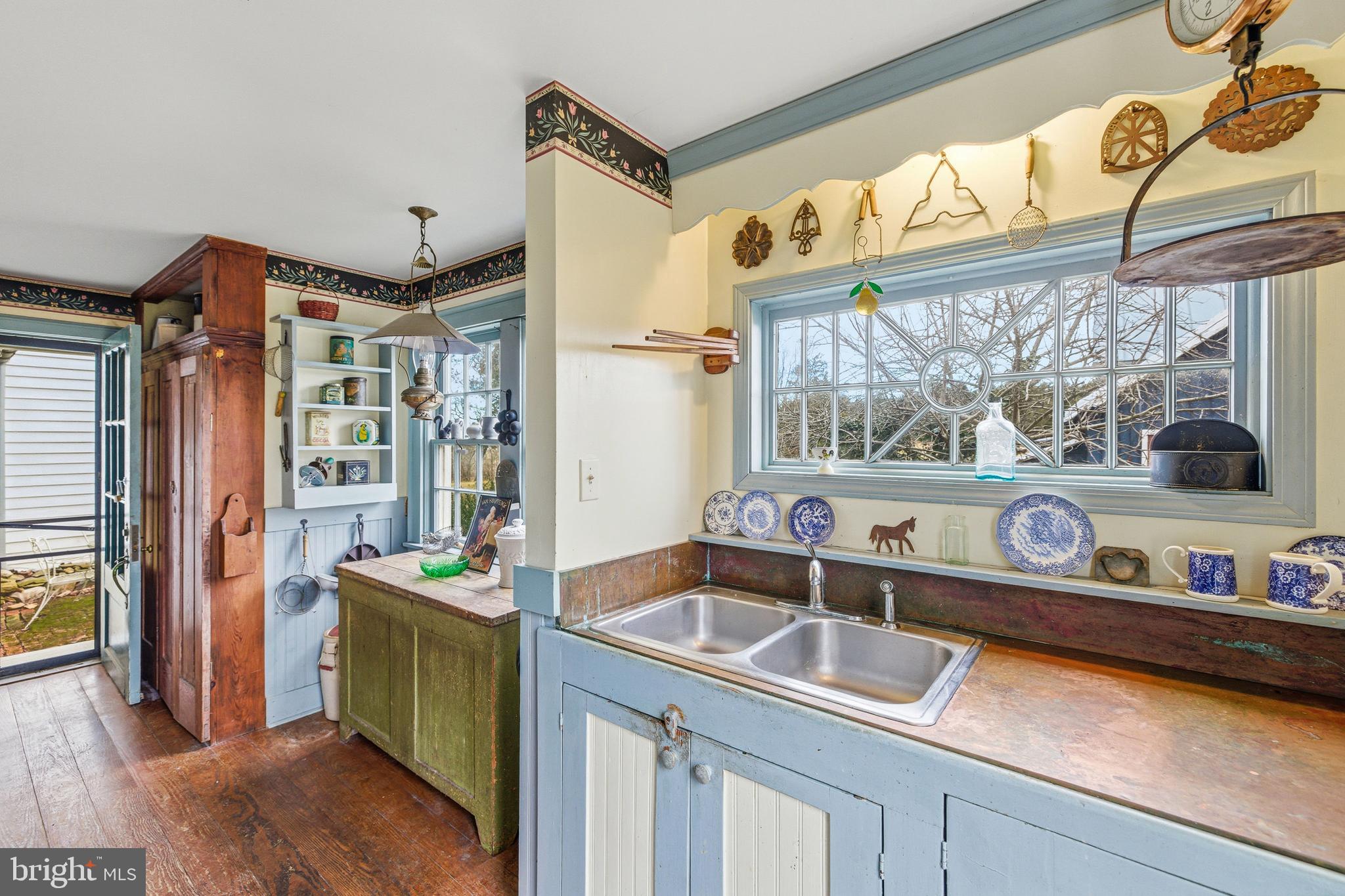 1159 PINE GROVE ROAD