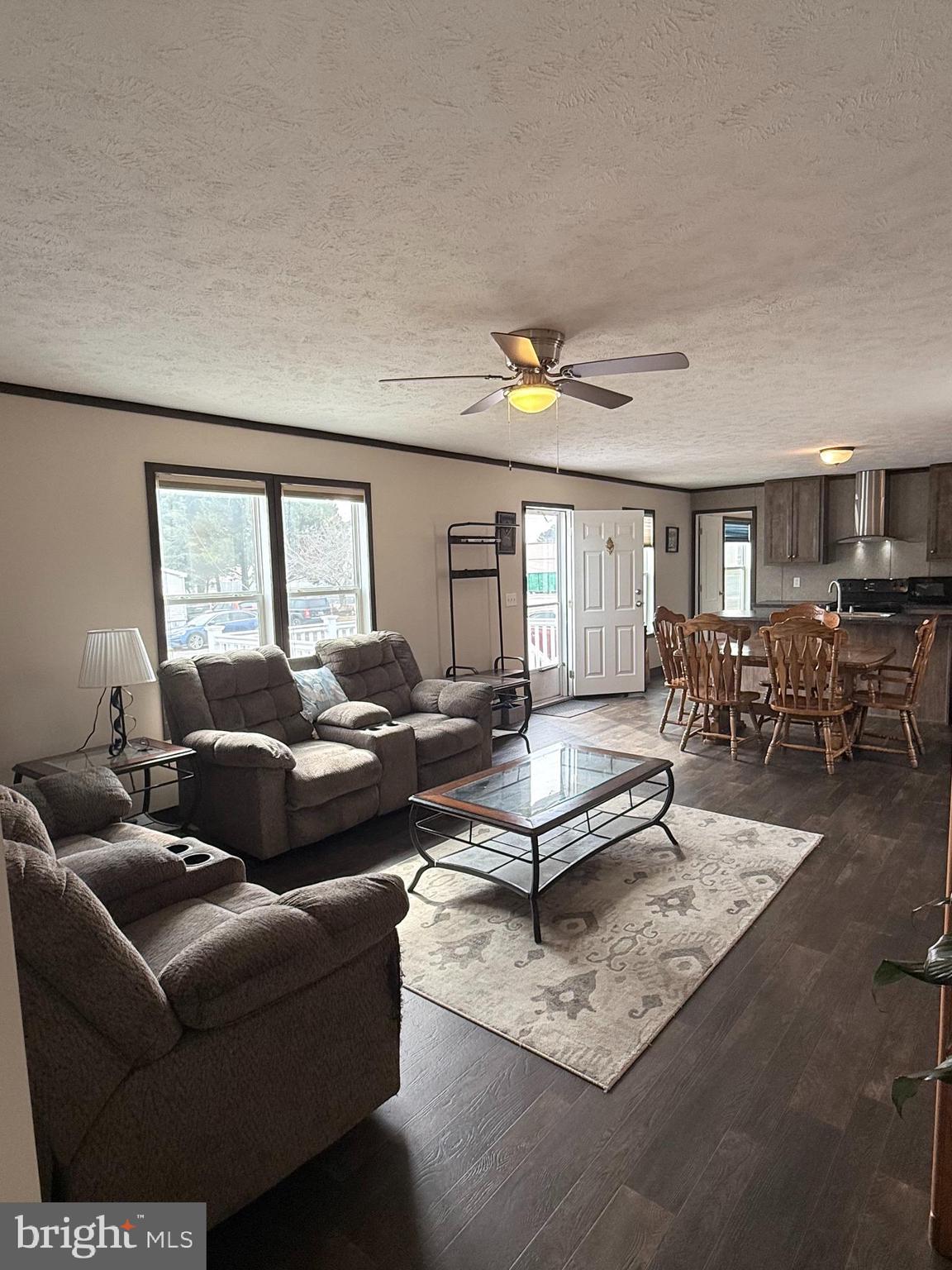 HUB COURT EAST - Residential