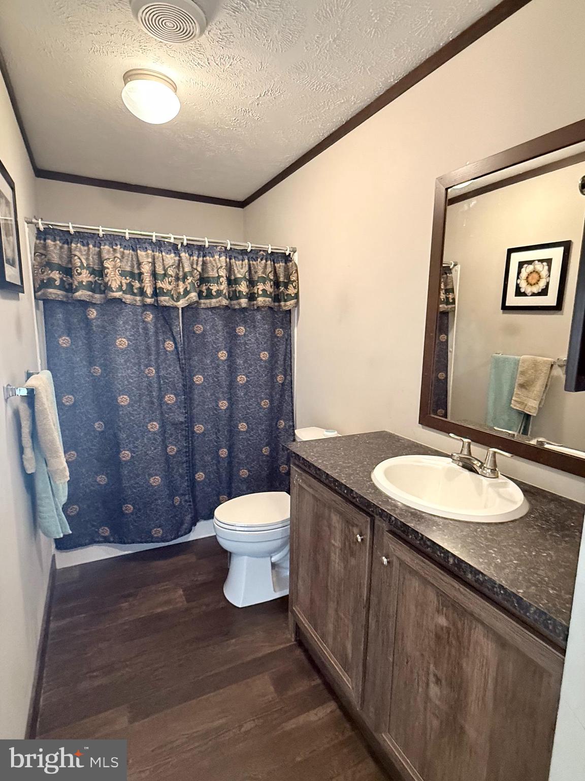 HUB COURT EAST - Residential